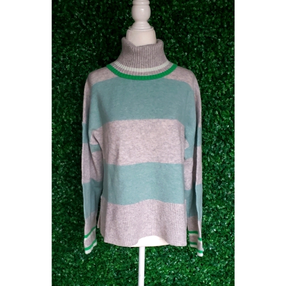 35. J.Crew Striped turtleneck sweater in Supersoft yarn - Picture 4 of 7
